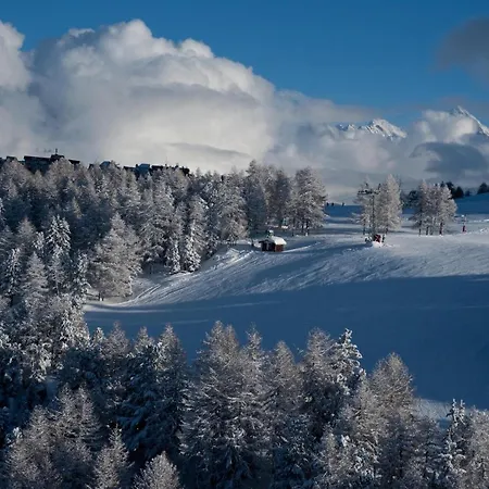 Apartment Hortensia Mountain & Center Apartments